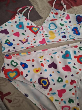 Bikini infantil 11-12 años corazones