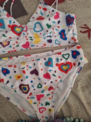 Bikini infantil 11-12 años corazones
