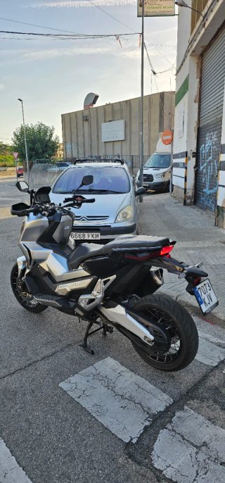 Honda X-ADV Adventure 750