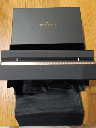 Hamilton  khaki field The Odyssey limited edition