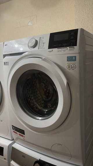 Lavadora AEG 8kg Exposición