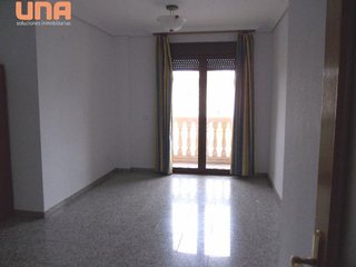 Piso en alquiler en Huerta de la Reina - Trassierra en Córdoba