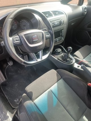SEAT Leon Cupra R