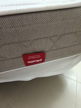 Base tapizada + colchón pikolin+ cabecero polipiel