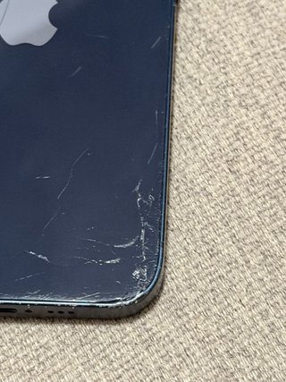 iPhone 13 256GB.