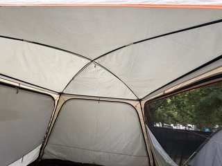 Carpa Quechua Beige y Blanca