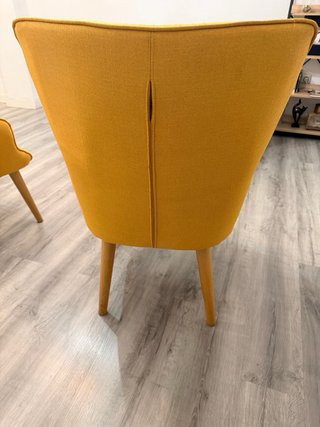 2 Sillas de comedor amarillas