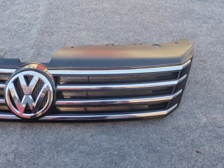 Rejilla Delantera volkswsgen passat b7