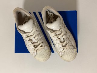 Adidas Superstar J Talla 36