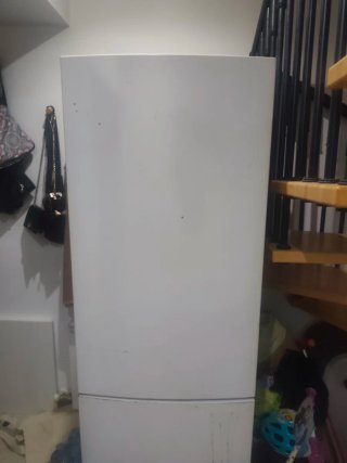 Nevera blanca