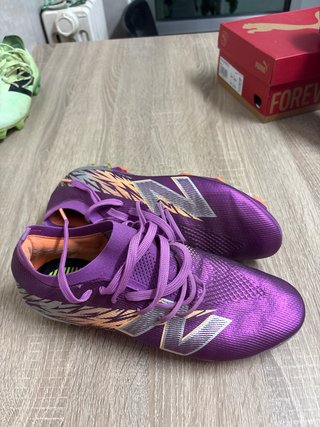 Botas de fútbol New Balance Morado Naranja