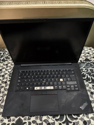 Portátil Lenovo ThinkPad P1 Gen 5