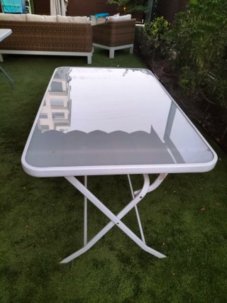 Mesa de exterior plegable