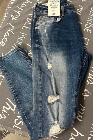 Pantalón Vaquero Skinny Bershka Talla 40