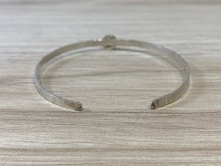 Pulsera esclava plata con piedra roja