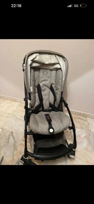 Silla de paseo Bugaboo Bee 5 Gris con chasis negro