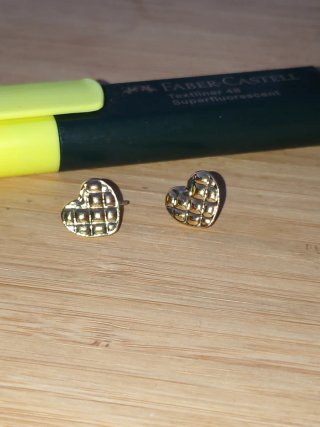 Pendientes Corazón Dorados