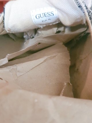 Preciosas Zapatillas Guess Talla 45
