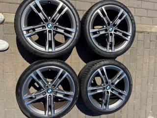 Llantas OEM BMW Serie 1 F44 R18 + neumáticos.