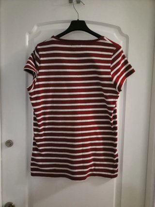Camiseta rayas roja y blanca