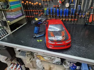 Auto scoppio 1/10 pista