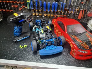 Auto scoppio 1/10 pista