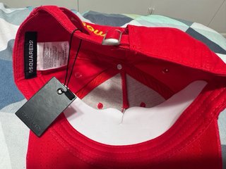 Gorra DSquared2 Roja con Logo