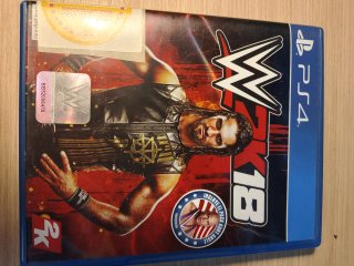 Confezione 3 Giochi PS4: WWE 2K18, The Crew Wild Run, Sonic Forces (Edizione Bonus)