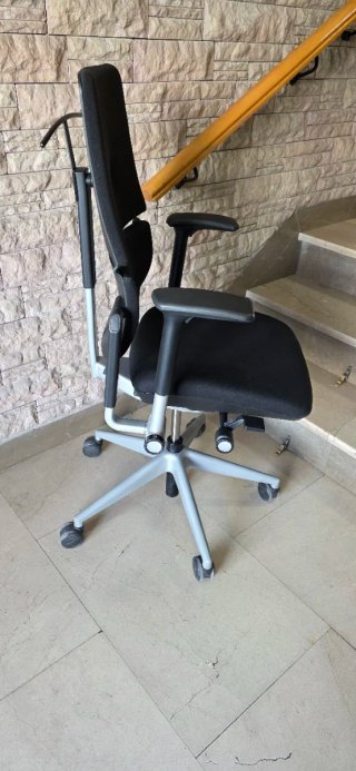 Silla Steelcase Please 2