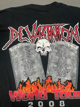 Camiseta Devastation Trash Metal Negra