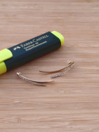 Pendientes dorados con circonitas
