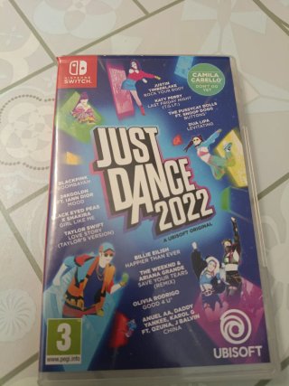Nintendo Switch casi nueva + 3 juegos