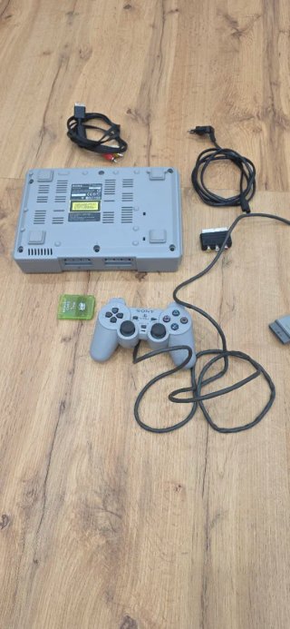 Playstation 1 Sony Completa + Omaggio