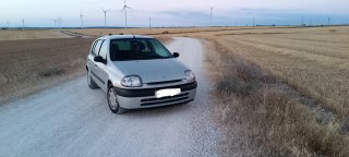 Renault Clio 2000