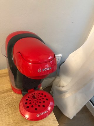 Cafetera Bosch Tassimo Roja