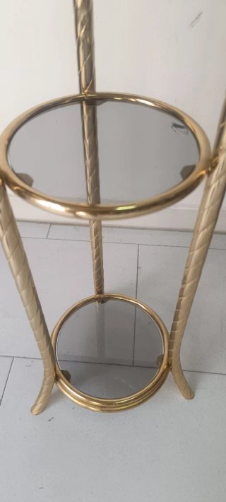 Estante Macetero Dorado con Cristales