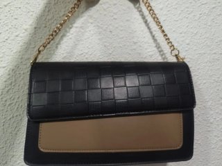 Bolso bandolera negro y marrón