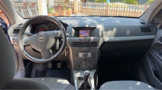 Opel Astra 2004