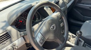 Opel Astra 2004