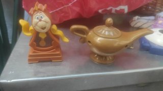Figuras Aladdin y Bella y Bestia