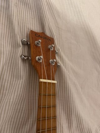 Ukelele Soprano CAHAYA + Correa y Funda