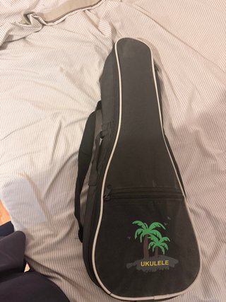 Ukelele Soprano CAHAYA + Correa y Funda