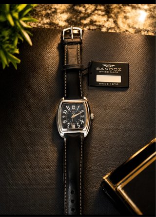 Reloj Sandoz Swiss Made 81250-03 Nuevo