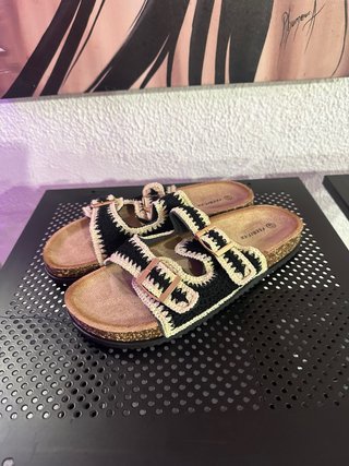 Sandali Beige e Nero
