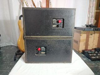 Yamaha NS-10M Studio + 2 Etapas Sony MU-051