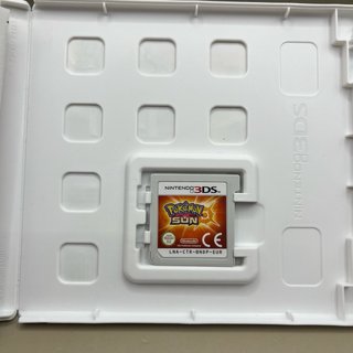 Pokémon Sole Nintendo 3DS/2DS Gioco Completo