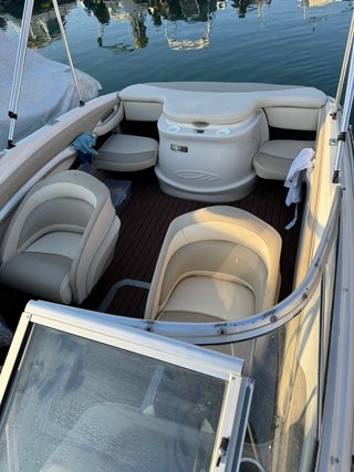 Lancha Maxum 5.8m eslora
