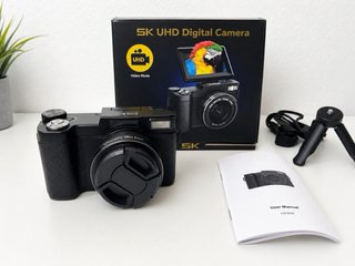 Cámara Digital 5K UHD R2 SK Negra