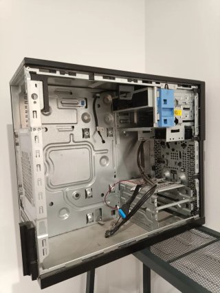 Torri / Scatole / Casse per PC in buone condizioni