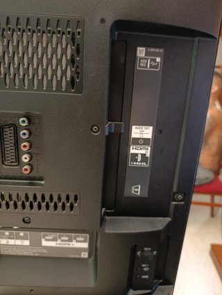 TV Sony Bravia KDL-42W805A